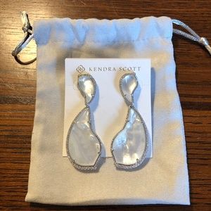 Used Kendra Scott jewelry